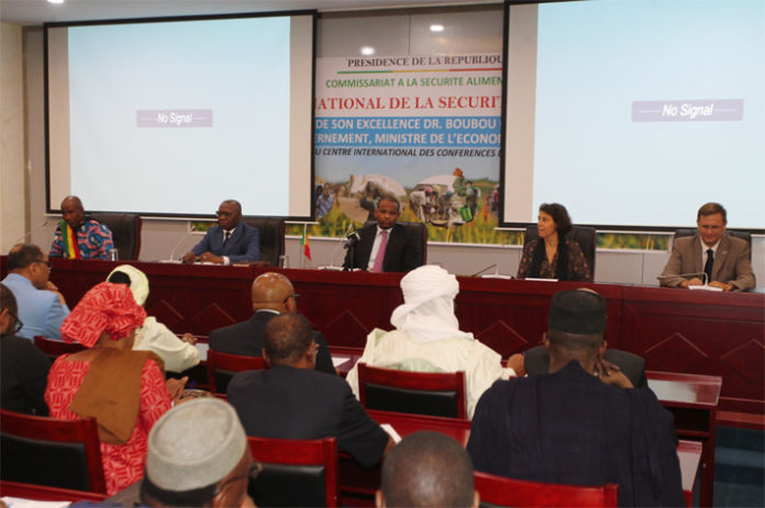 Dr Boubou Cissé a donné hier au Centre international de conférence de Bamako (CICB) le coup d’envoi des travaux de la 16è session ordinaire du Conseil national de sécurité alimentaire.