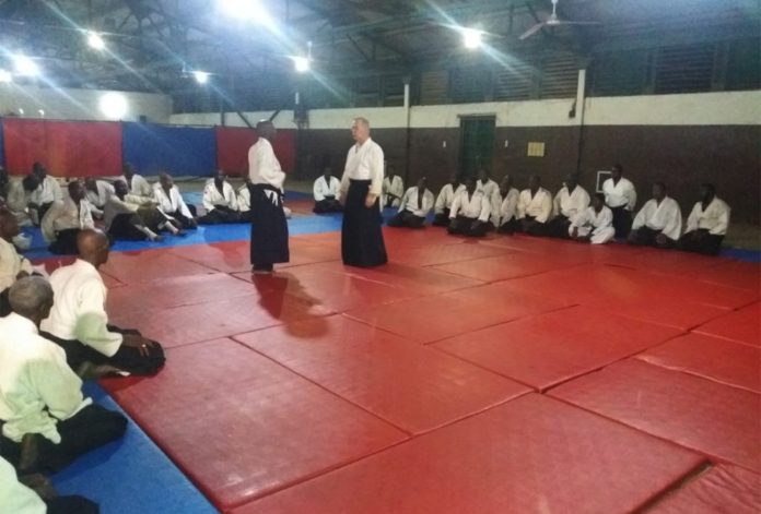 Maitre marc pasquet martial arts aikido en entrainement