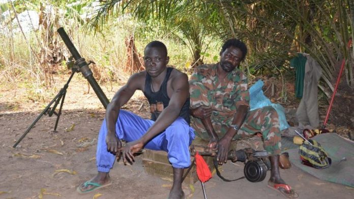 Centrafrique: des rebelles près d’un checkpoint à Damara, en janvier 2013 (illustration)