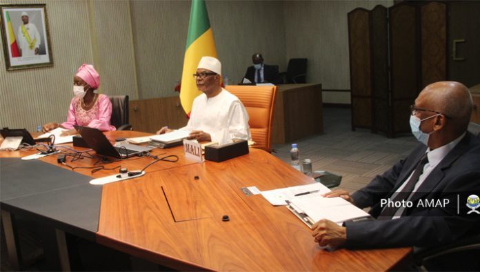 Le président Keïta a pris part à la rencontre depuis ses bureaux du Palais de Koulouba