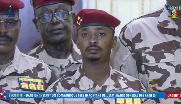 Mahamat Idriss Deby Itno, le fils du président Idriss Deby Itno ce mardi 20 avril 2021, dirige le Conseil militaire de transition (CMT). © Tele Tchad via AP