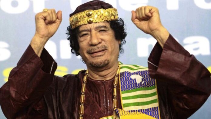 Mouammar Kadhafi à Tripoli, le 8 septembre 2010.