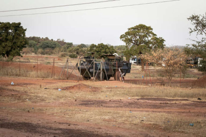 © OLYMPIA DE MAISMONT Un véhicule blindé français à Kaya, au Burkina Faso, le 20 novembre 2021